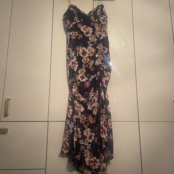 NICHOLAS floral, asymmetrical midi dress - size 4 - Picture 1 of 3